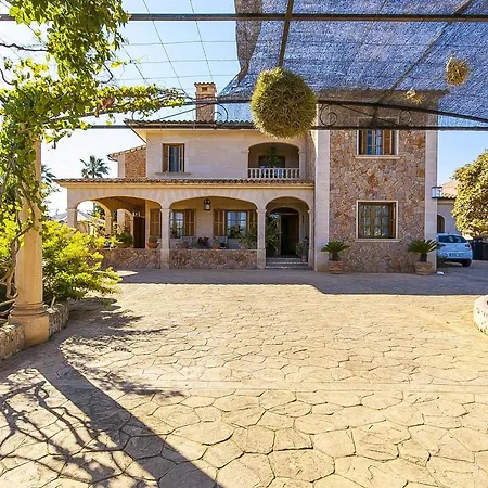 Holiday home Jordi