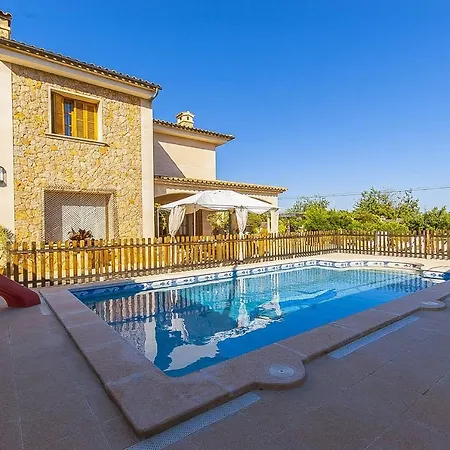 Holiday home Jordi *
